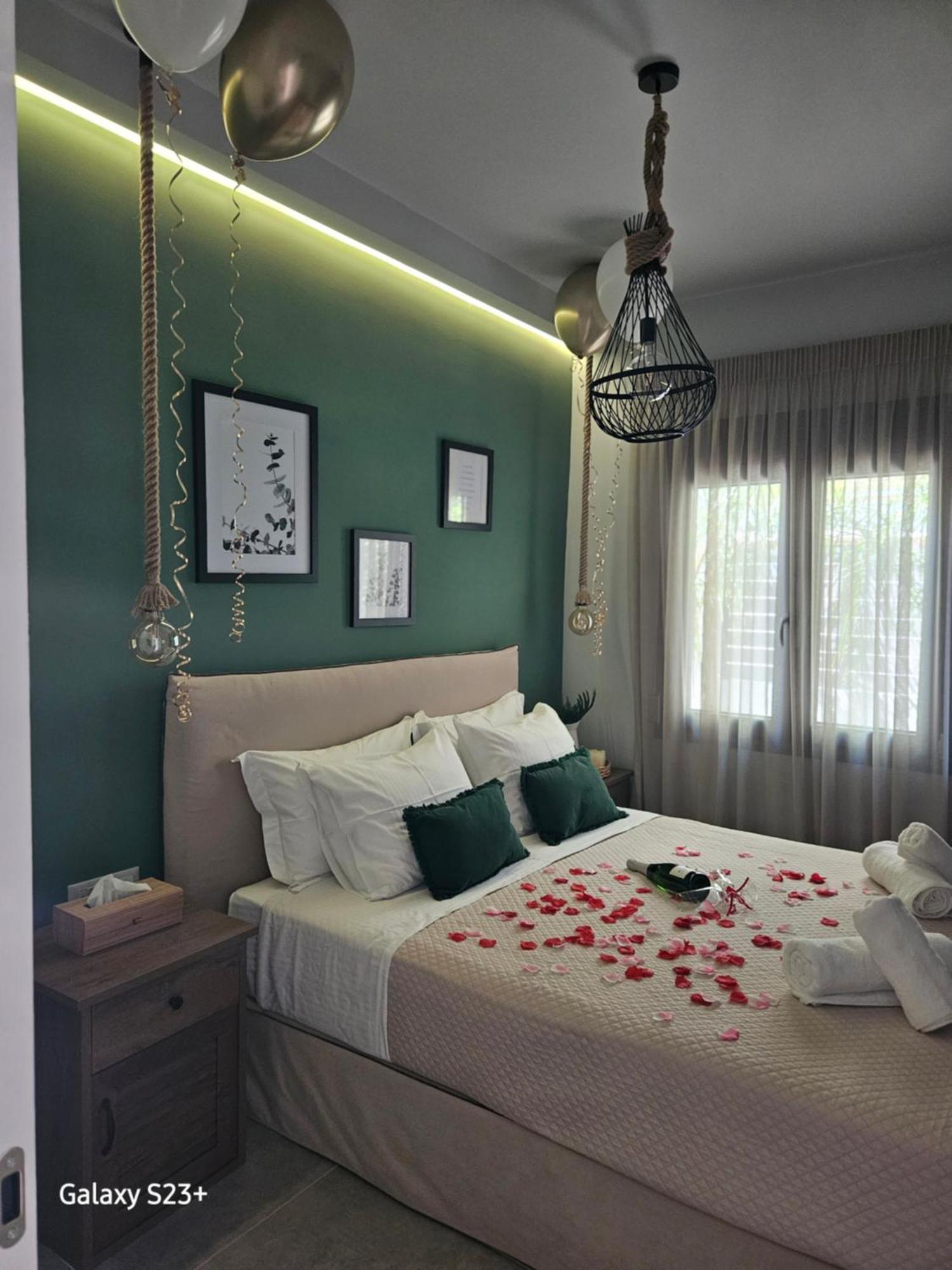 Damona 2Br Luxury Home With Garden - Κοντά Στο Κέντρο 伊拉克利翁 客房 照片